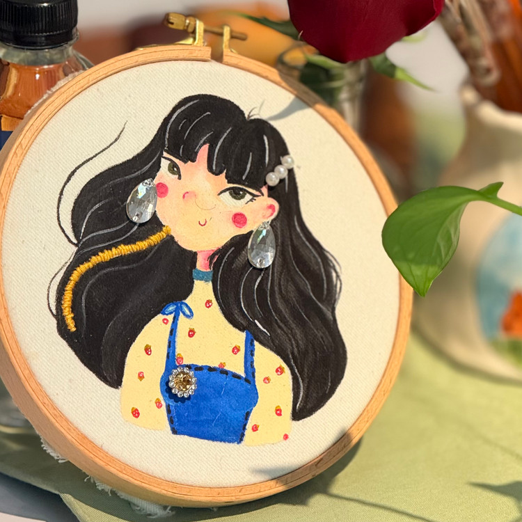 نقاشی روی پارچه و کلاژ